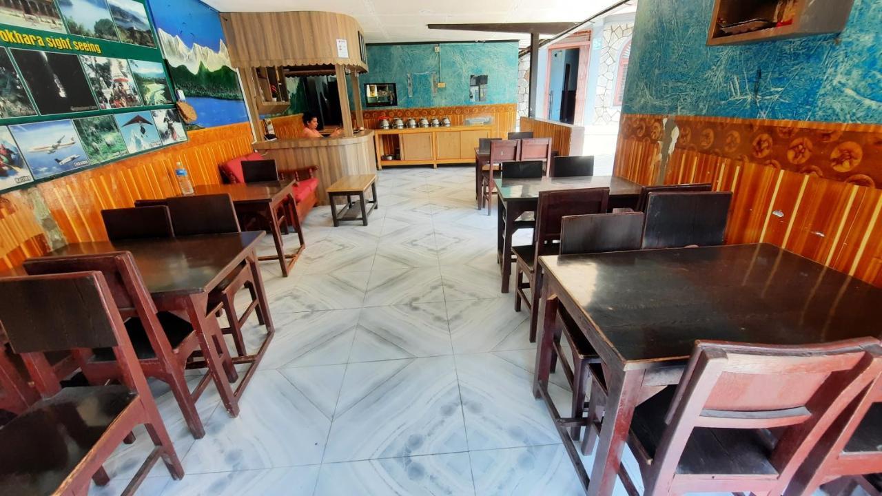 Hotel Lake Garden Pokhara Exterior photo