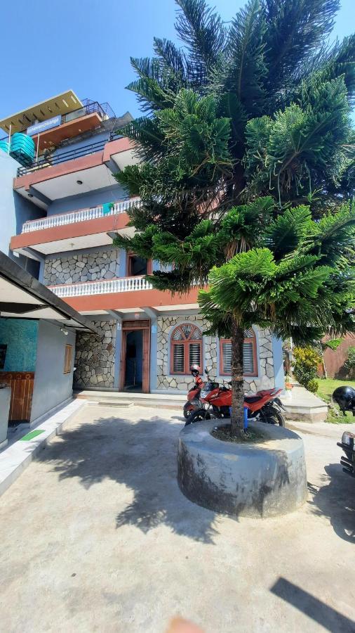 Hotel Lake Garden Pokhara Exterior photo